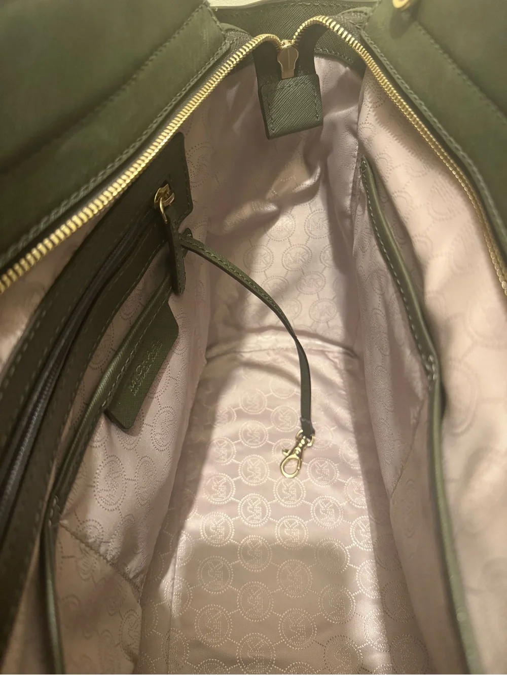 PRE-LOVED Michael Kors Olive Green Large Saffiano Leather Stud Satchel